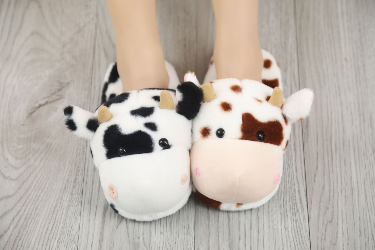 Cozy Cow Plush Slippers – Plush & Comfortable Home Shoes